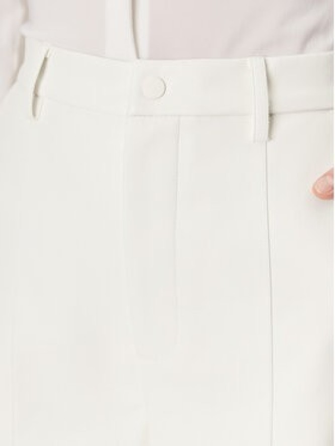 Bardot Spodnie z imitacji skóry 58936PB1 Biały Regular Fit