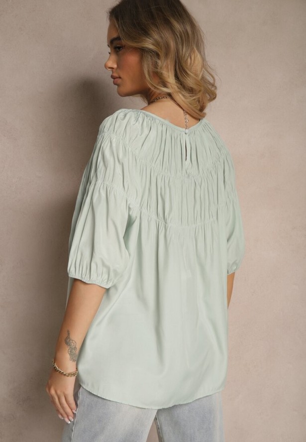 Miętowa Bluzka z Wiskozą o Fasonie Oversize z Gumkami w Ramionach Alirona