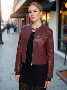 Kurtka biker z imitacją skóry - biały