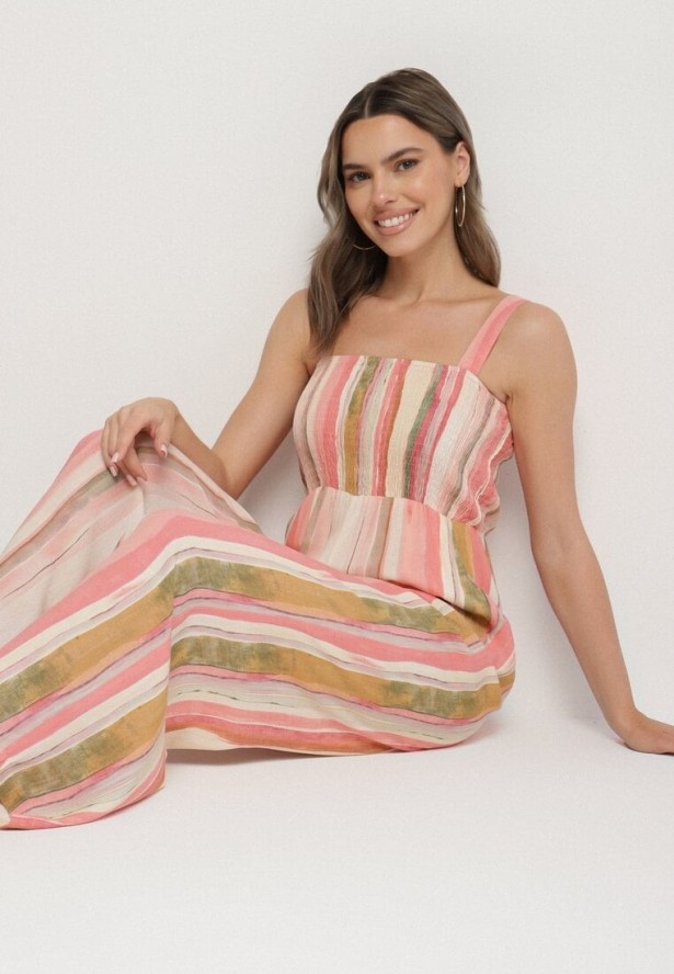 Różowy Kombinezon z Wiskozy na Ramiączkach z Szerokimi Nogawkami Efralina