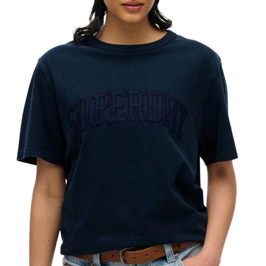 T-shirt oversize ton w ton damski Superdry Athletic