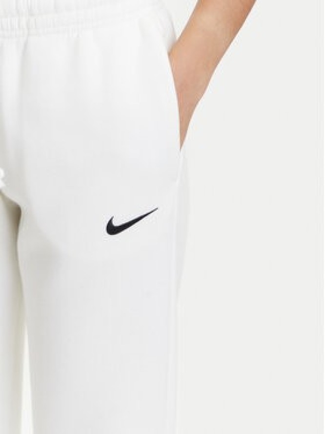 Nike Spodnie dresowe Phoenix Fleece FZ7626 Biały Regular Fit