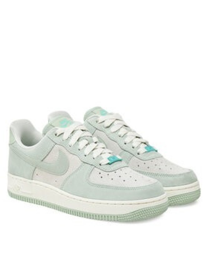 Nike Sneakersy Air Force 1 07 HQ1497 Zielony