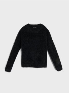Sweter z futrzanym wykończeniem - czarny