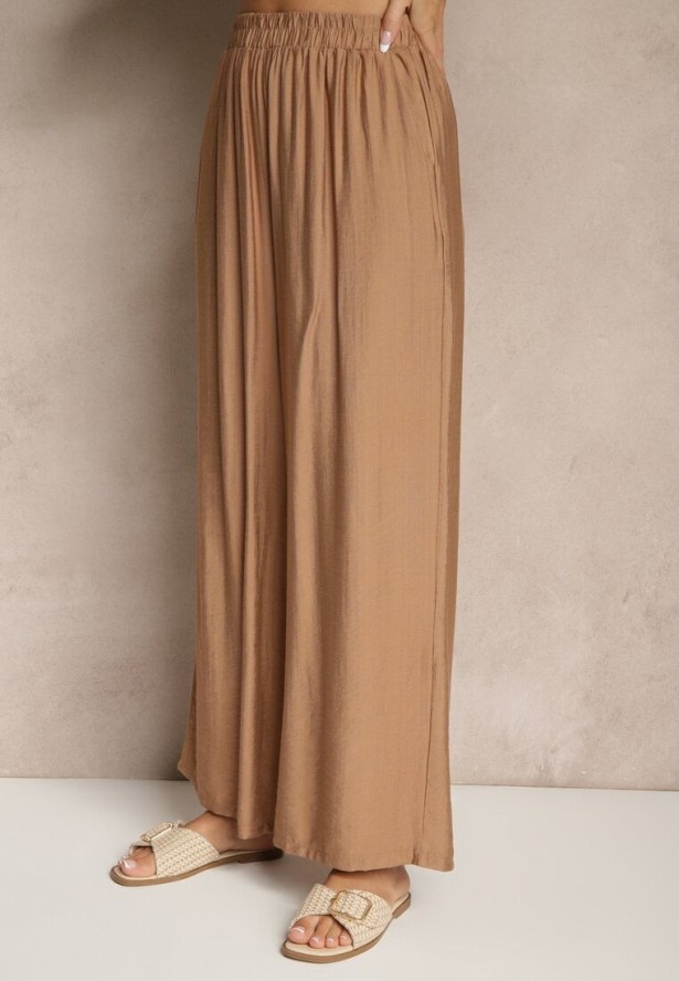 Jasnobeżowy Komplet z Wiskozą Spodnie i Koszula w Geometryczny Wzór Rinaloria