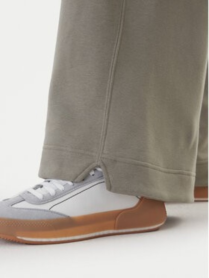 adidas Spodnie dresowe ALL SZN Fleece JY5014 Beżowy Wide Leg