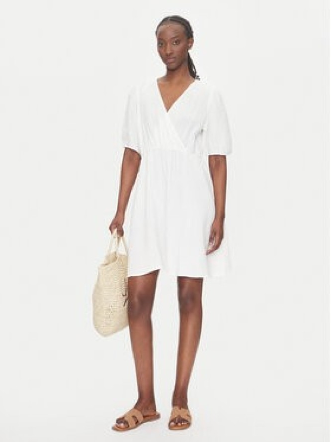 Pieces Sukienka letnia Sastina 17156475 Biały Regular Fit