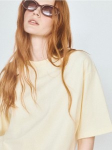 Bawełniany t-shirt oversize - żółty