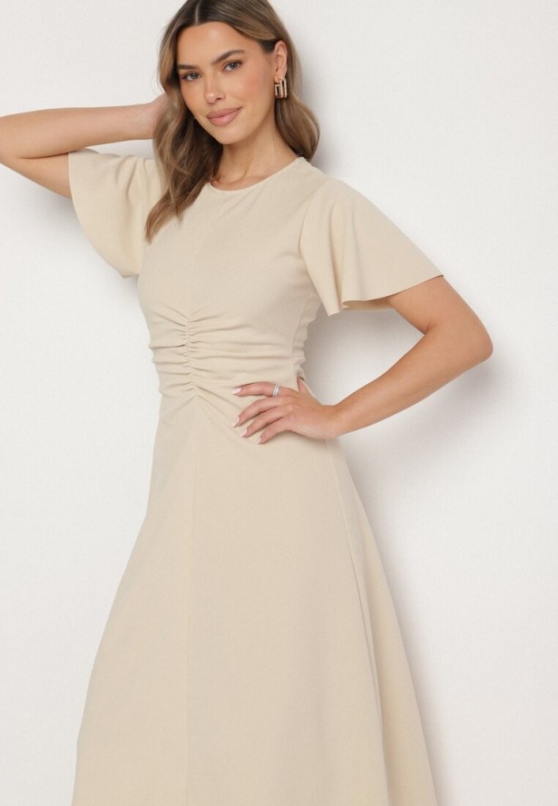 Beżowa Rozkloszowana Sukienka Ozdobiona Marszczeniem Odallica