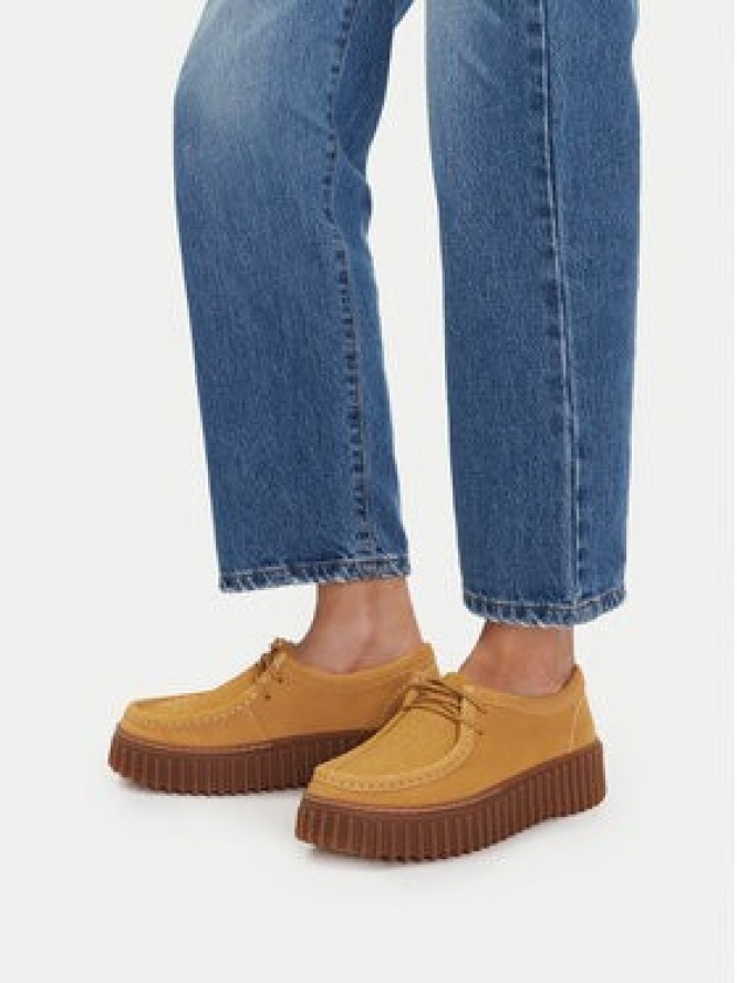 Clarks Półbuty Torhill Bee 26181188 Złoty