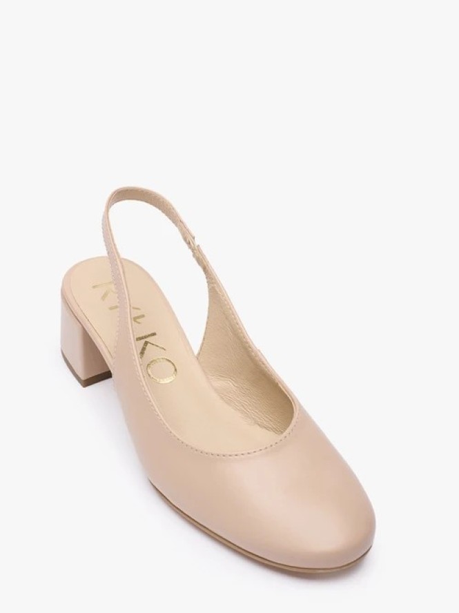 Beżowe czółenka slingback bez pięty