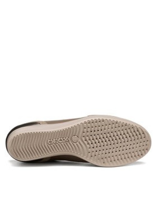 Geox Sneakersy D Stardust D6630B 0AJ22 C3056 Brązowy jasny
