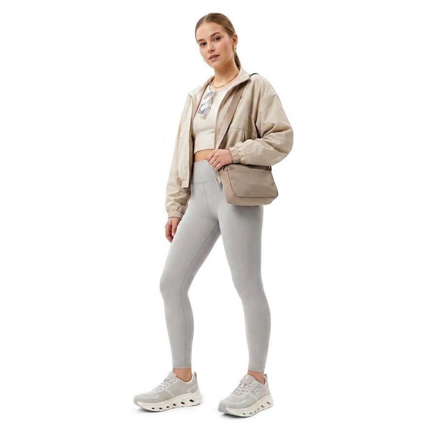 Sneakersy damskie Rieker, nowoczesna forma z lekkiej oddychającej cholewki zapewniająca wygodę amortyzowana podeszwa sportowy charakter, szare, W3504