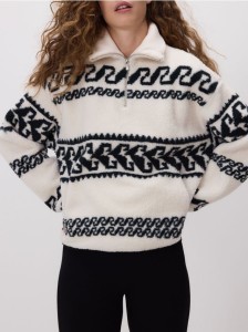 Bluza sherpa ze stójką - złamana biel