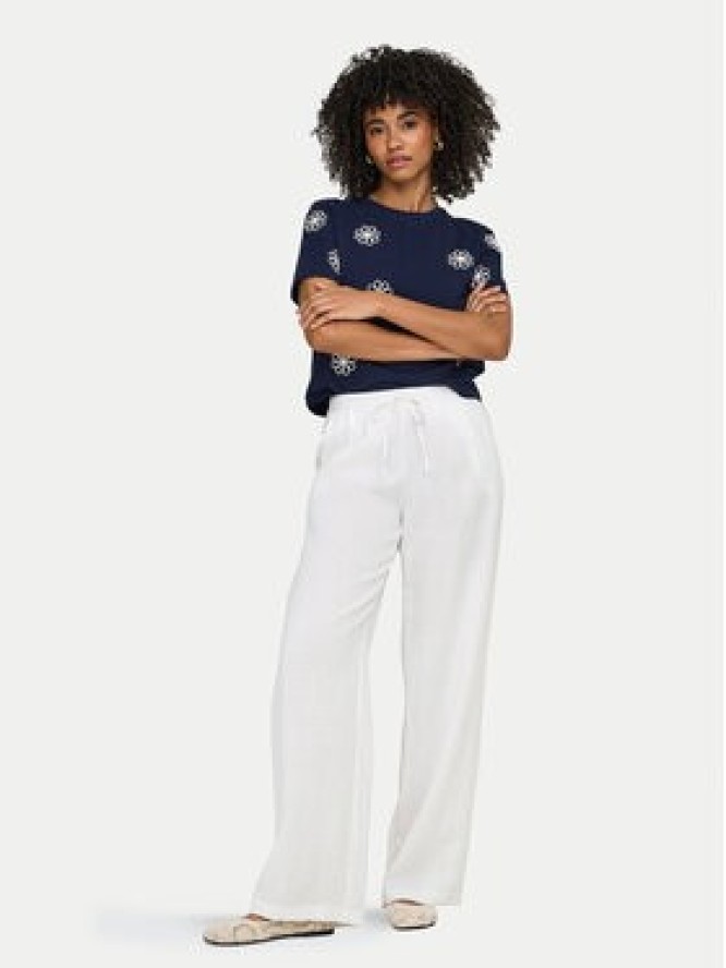 ONLY Spodnie materiałowe Lita 15370273 Biały Relaxed Fit