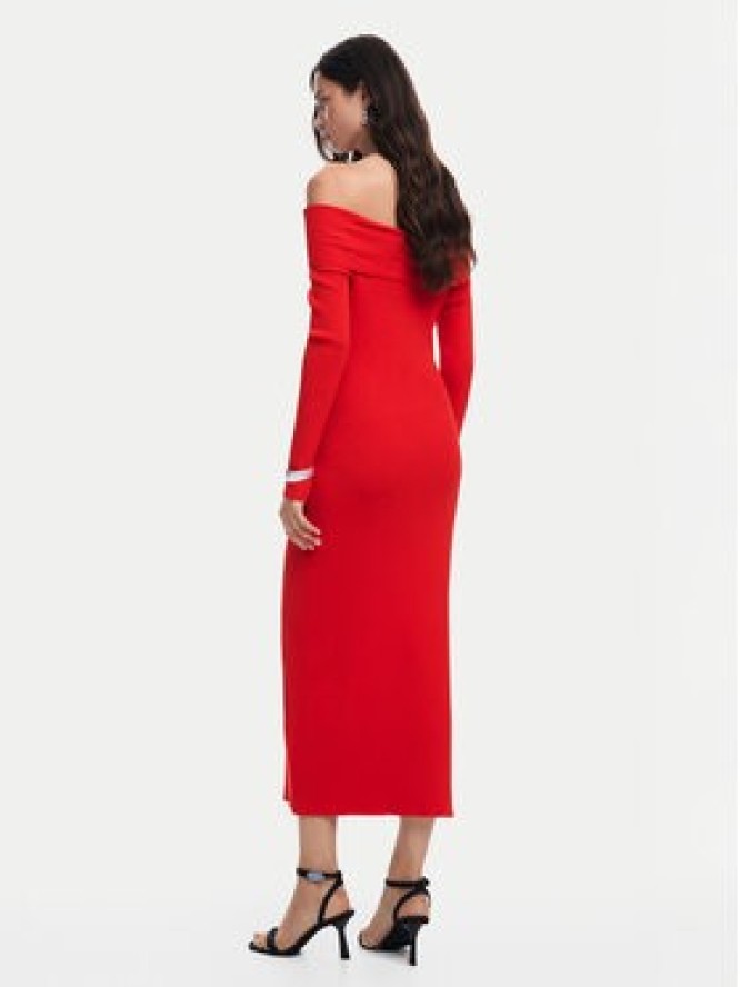 Desigual Sukienka dzianinowa Milwaukee 24WWVF06 Czerwony Slim Fit