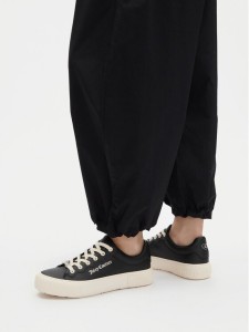 Juicy Couture Sneakersy VSJU003 Czarny