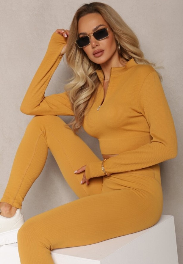 Żółta Elastyczna Bluzka na Suwak z Wycięciem przy Ściągaczu Denalla