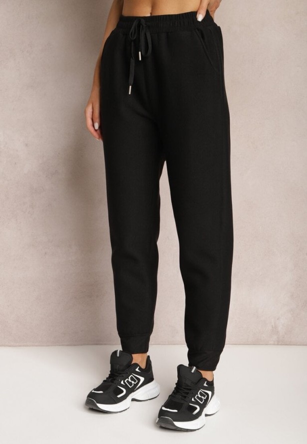 Czarne Dzianinowe Spodnie z Gumką w Pasie Matrila