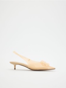 Winylowe czółenka z detalem - złamana biel