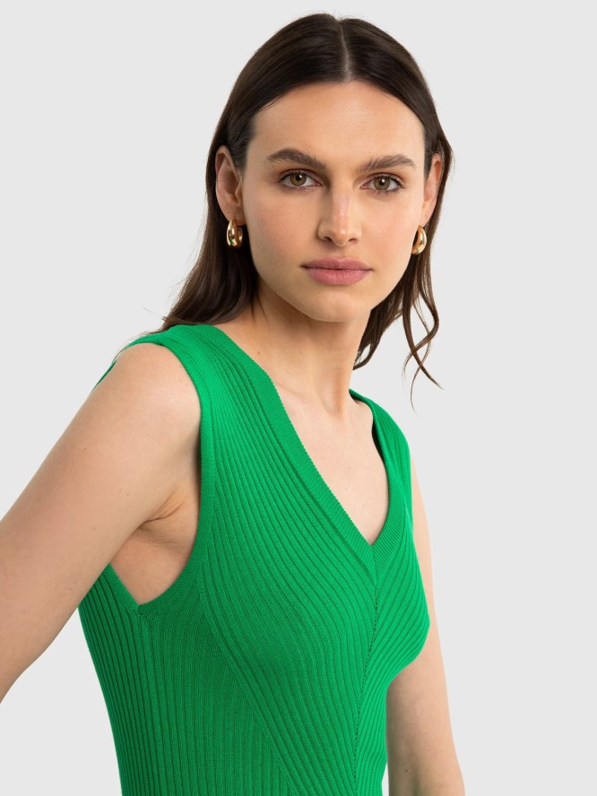 Sukienka damska prążkowana slim z wiskozy zielona Zizila 301