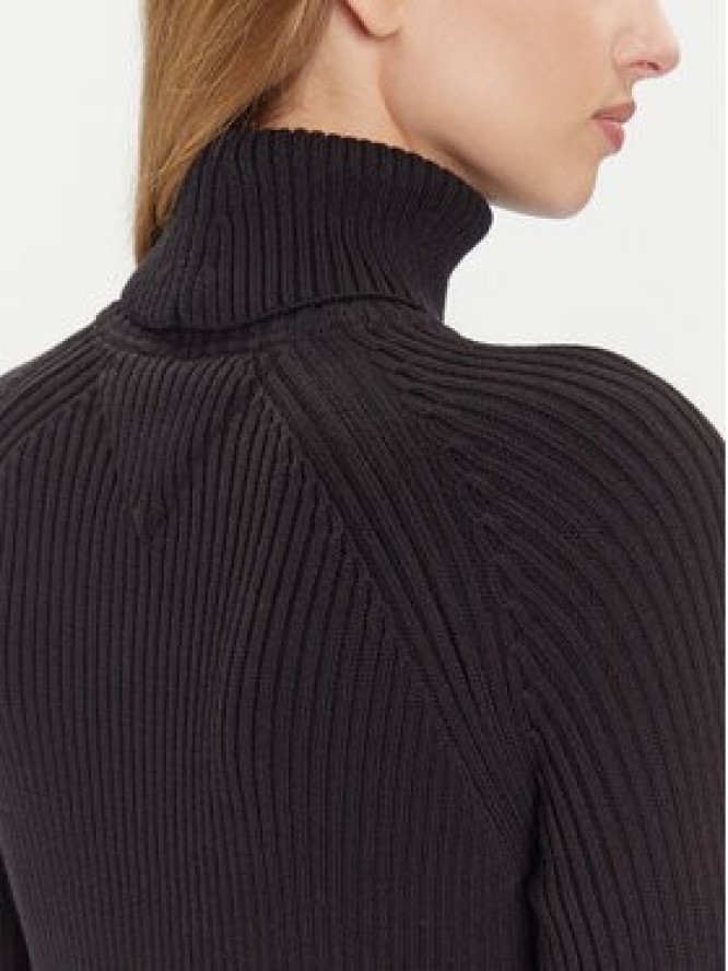 Tommy Jeans Sukienka dzianinowa Badge DW0DW22167 Czarny Regular Fit