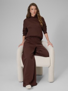 4F Spodnie dresowe z szerokimi nogawkami damskie - brązowe XL