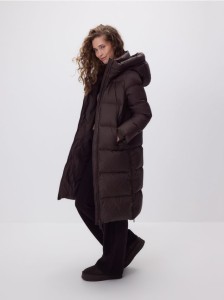 Puchowa kurtka z kapturem - ciemnobrązowy