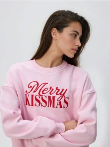 Bluza z haftowanym napisem - różowy