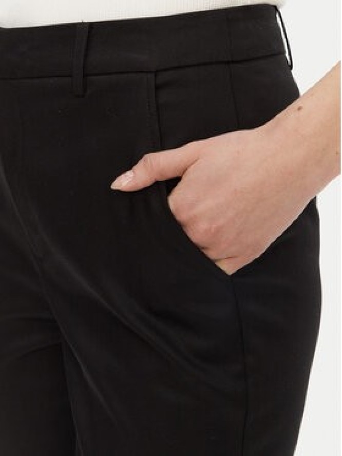 Guess Spodnie materiałowe W5GB52 WGXM2 Czarny Regular Fit