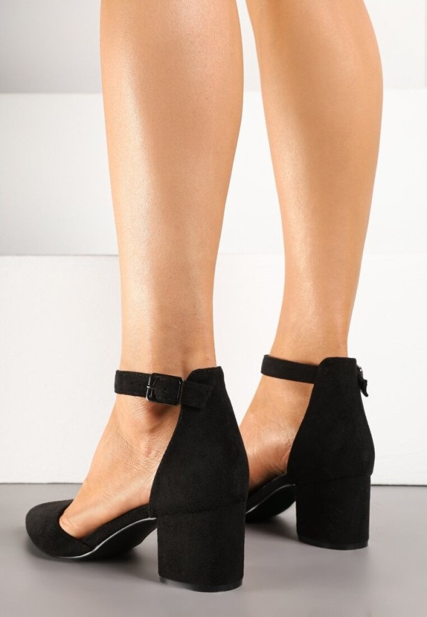 Czarne Czółenka na Obcasie Vices ze Skórzaną Wkładką i Ozdobnym Paskiem Nurisella