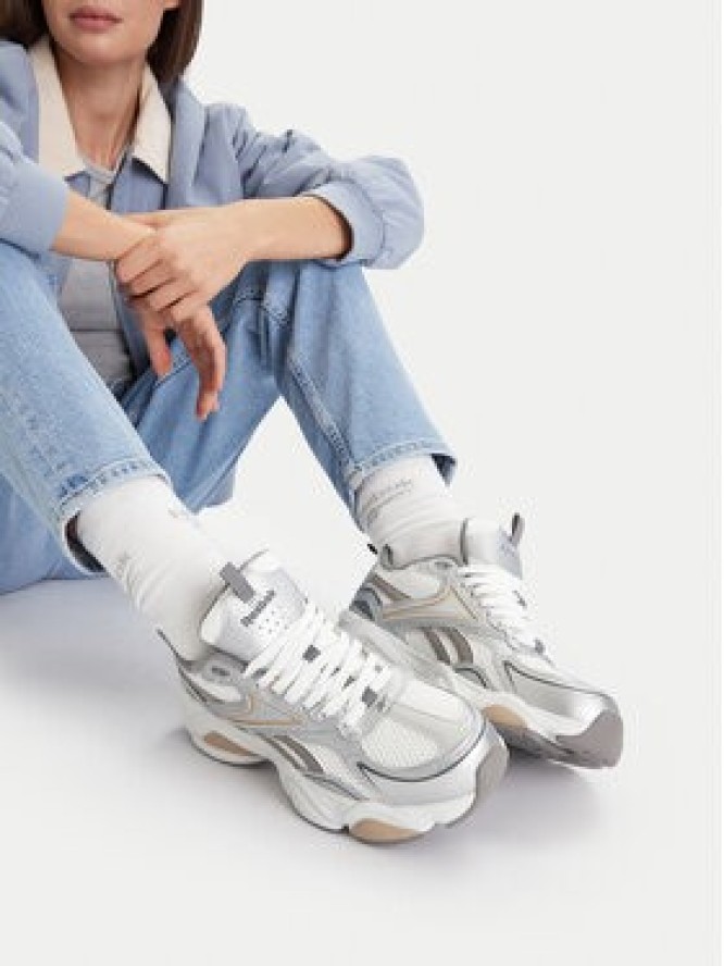 Reebok Sneakersy CHARGE AR30246WSWT Biały