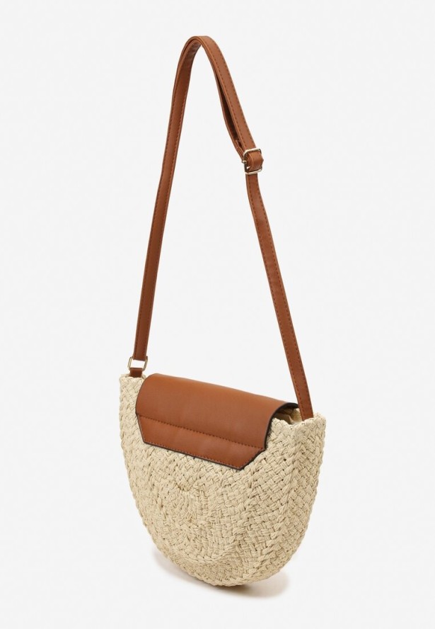 Jasnobeżowa Torebka Boho z Plecionki z Klapką i Paskiem z Imitacji Skóry Varya