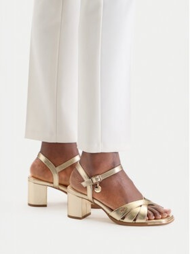 MEXX Sandały EO-WS1161-01 Złoty