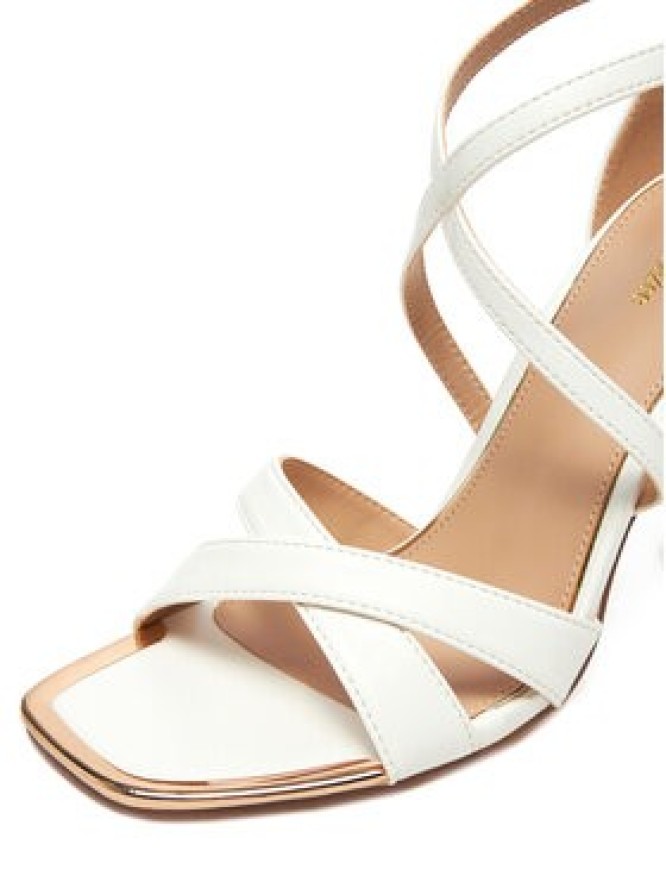 DeeZee Sandały F92018-2 Biały