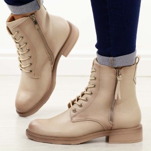 Beżowe płaskie botki damskie Potocki 12675