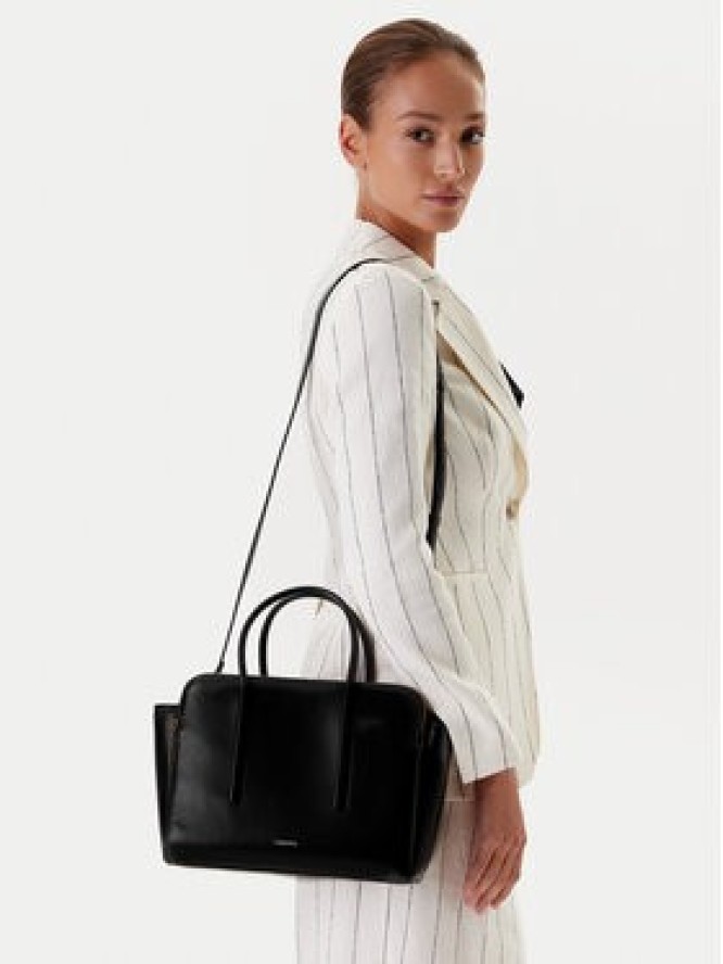 Calvin Klein Torebka Carryall Mini Leather Tote Bag LV04F3034G Czarny