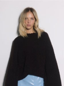 Sweter z dodatkiem wełny - ciemnobrązowy