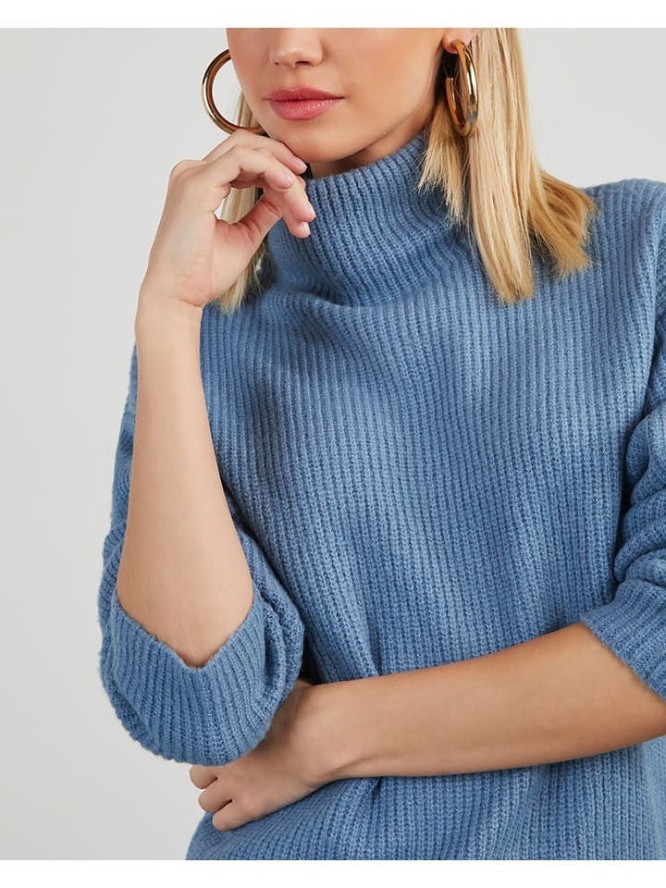 Milan Kiss Sukienka dzianinowa w kolorze błękitnym rozmiar: S