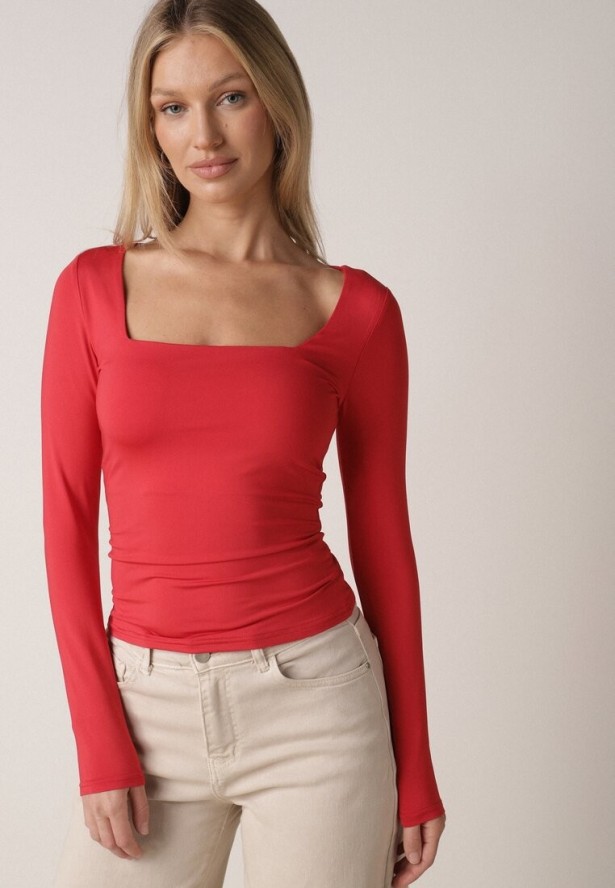 Czerwona Elastyczna Bluzka z Kwadratowym Dekoltem z Wiskozą Doriore