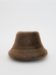 Kapelusz ze sztucznego futerka - brązowy
