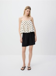 Szorty z wiskozą - czarny