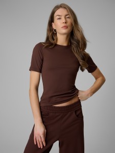 4F T-shirt slim gładki damski - brązowy S
