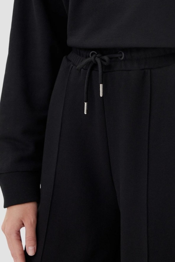 GUESS Czarne dresowe spodnie damskie Primula, Rozmiar S