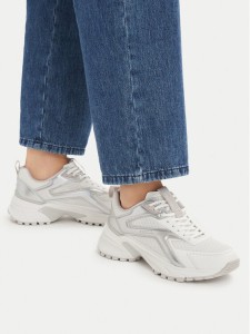 Calvin Klein Sneakersy Hike Run Ckstripe Mesh Met HW0HW03140 Biały