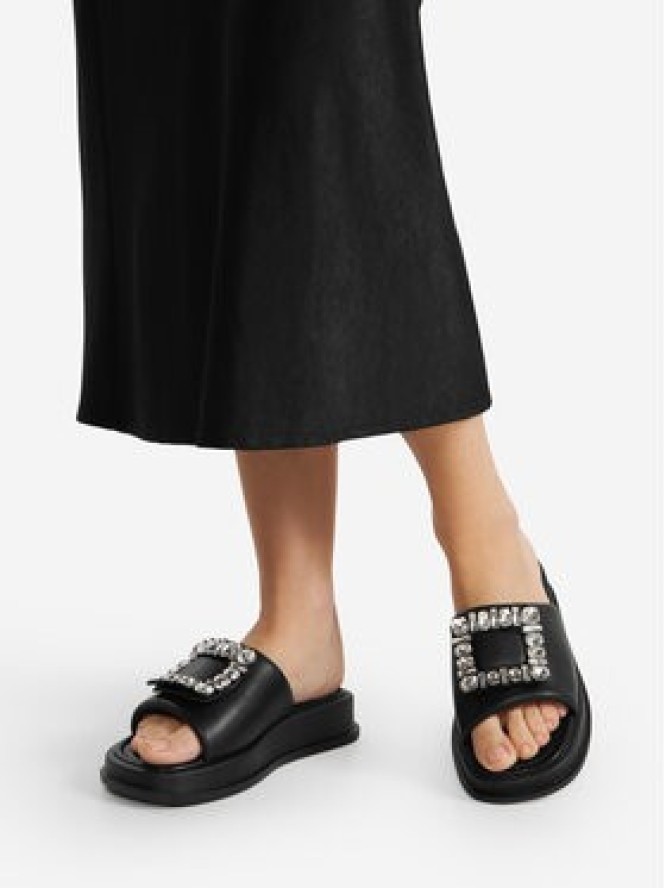 Badura Klapki WFA2589-1Z Czarny