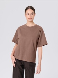 Gładka koszulka z krótkim rękawem - brązowy