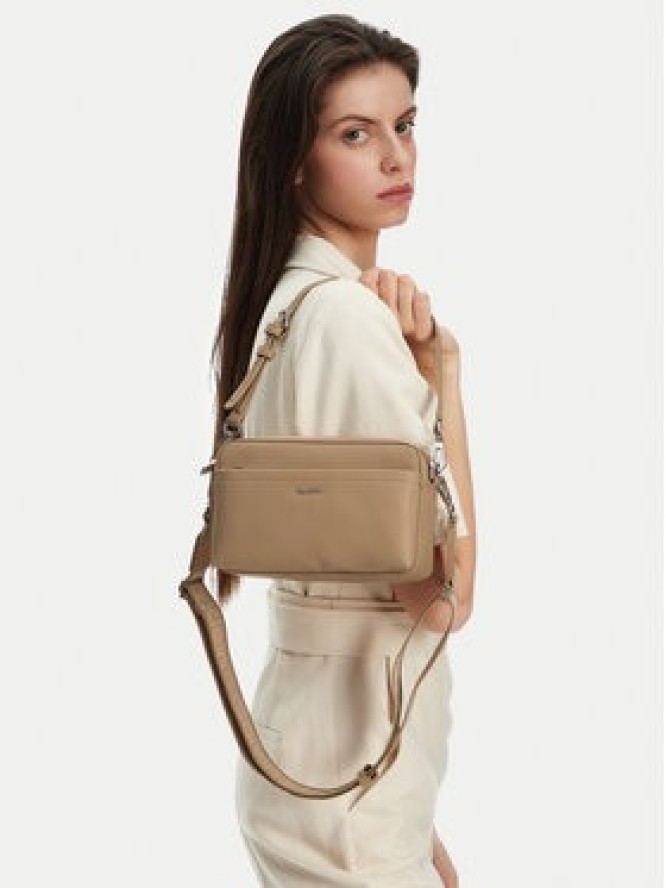 Calvin Klein Torebka Ck Must Convertible Camera Bag K60K612901 Beżowy