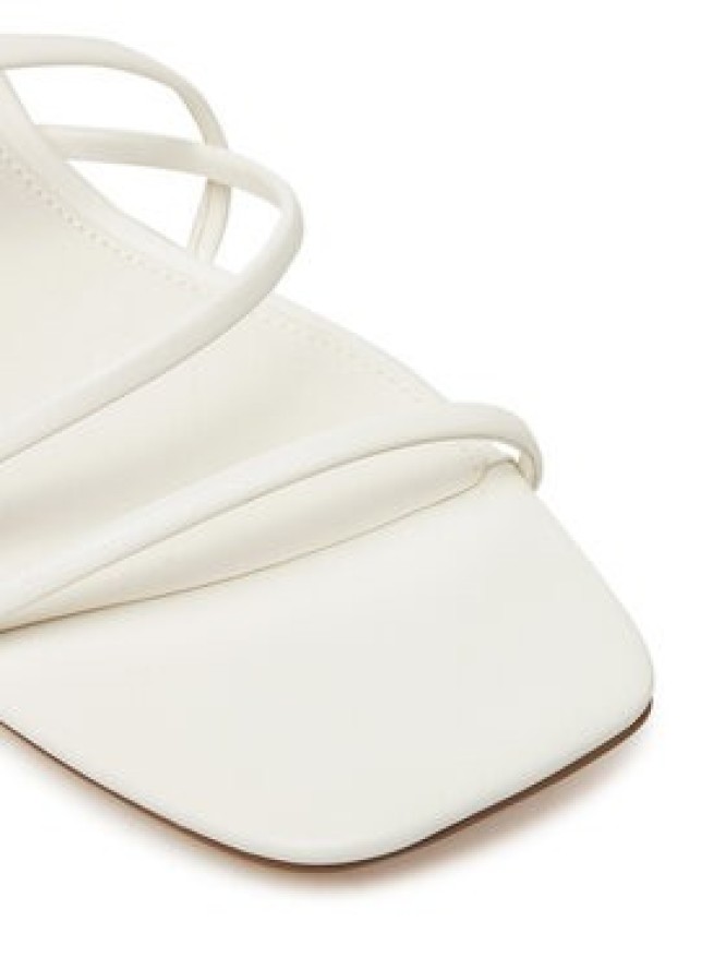 Steve Madden Sandały Remmi SM11003296 Biały