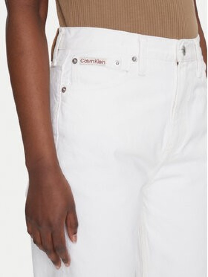 Calvin Klein Jeans Jeansy Authentic J20J225136 Biały Straight Fit